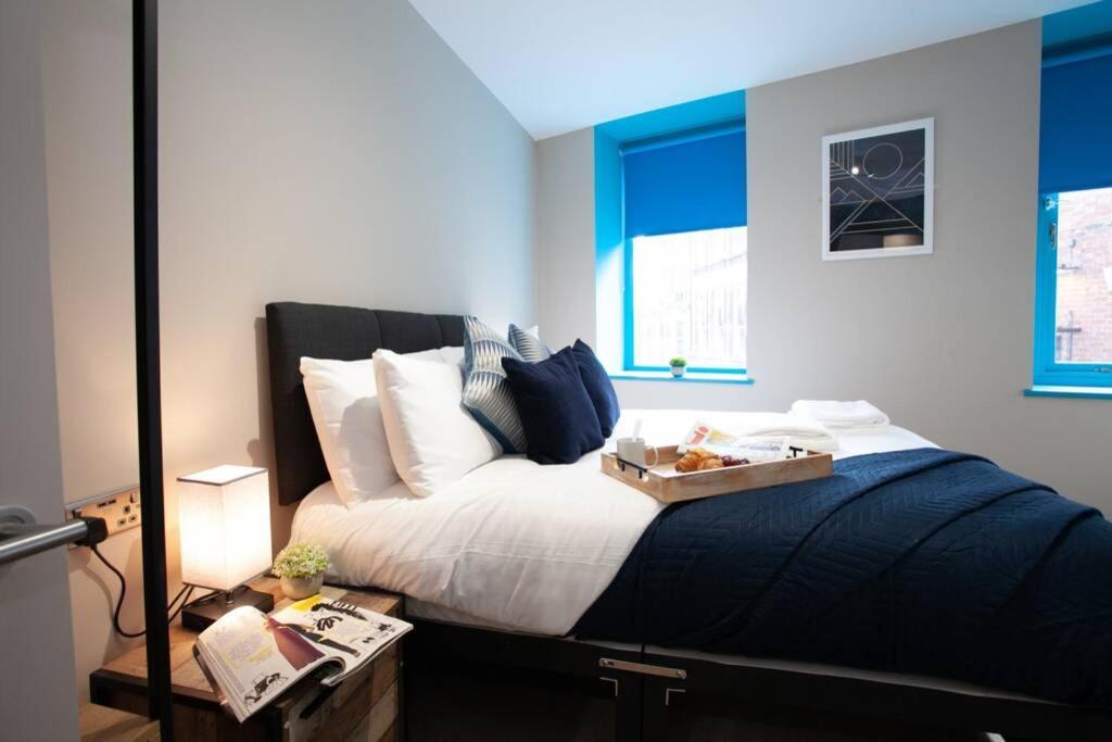 Stylish Central Location 2Bd Apartment Wigan Exterior photo